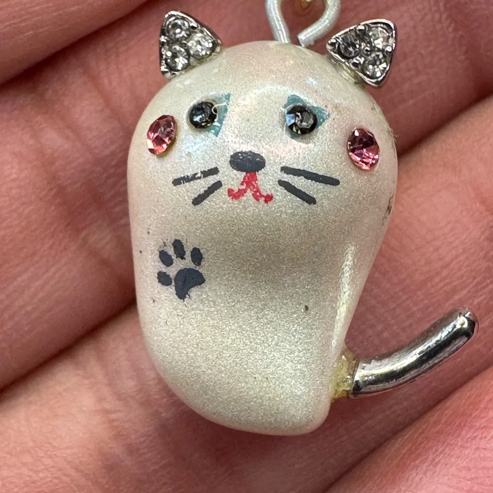 Betsey Johnson Cat and Angel Wings Necklace. - Picture 7 of 9